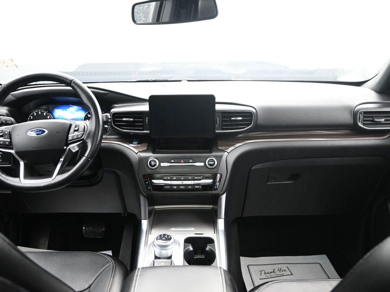 Used 2020 Iconic Silver Ford Limited image 13