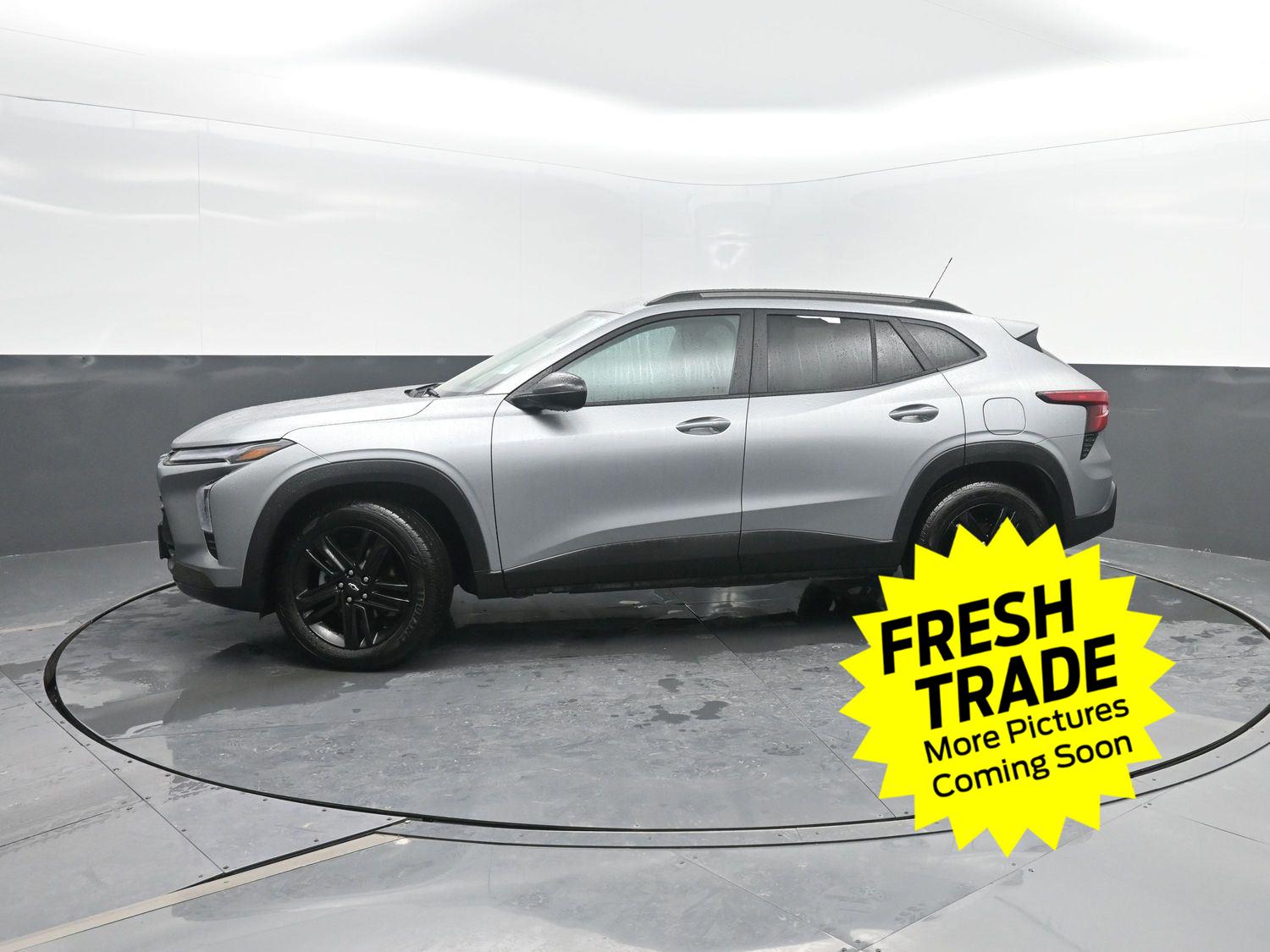 Sterling Gray Metallic 2025 Chevrolet Trax Activ FWD SUV / Crossover Front-Wheel Drive 6-Speed Automatic