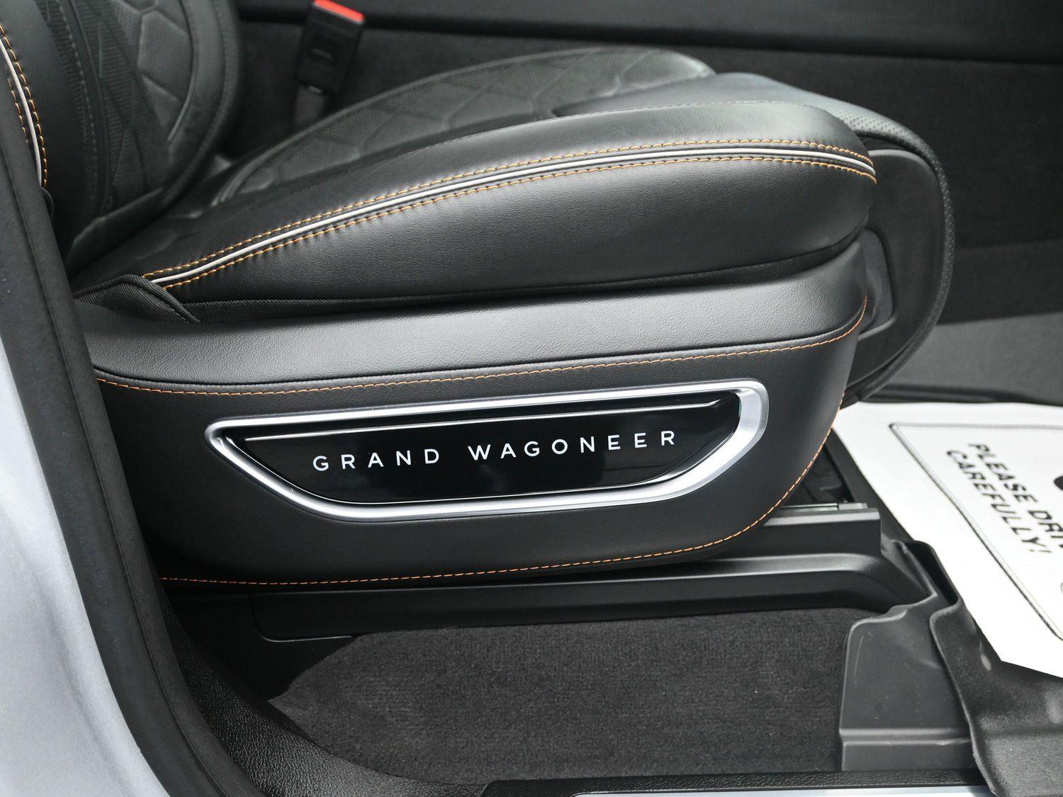 Used 2024 Silver Zynith Jeep Series III image 10