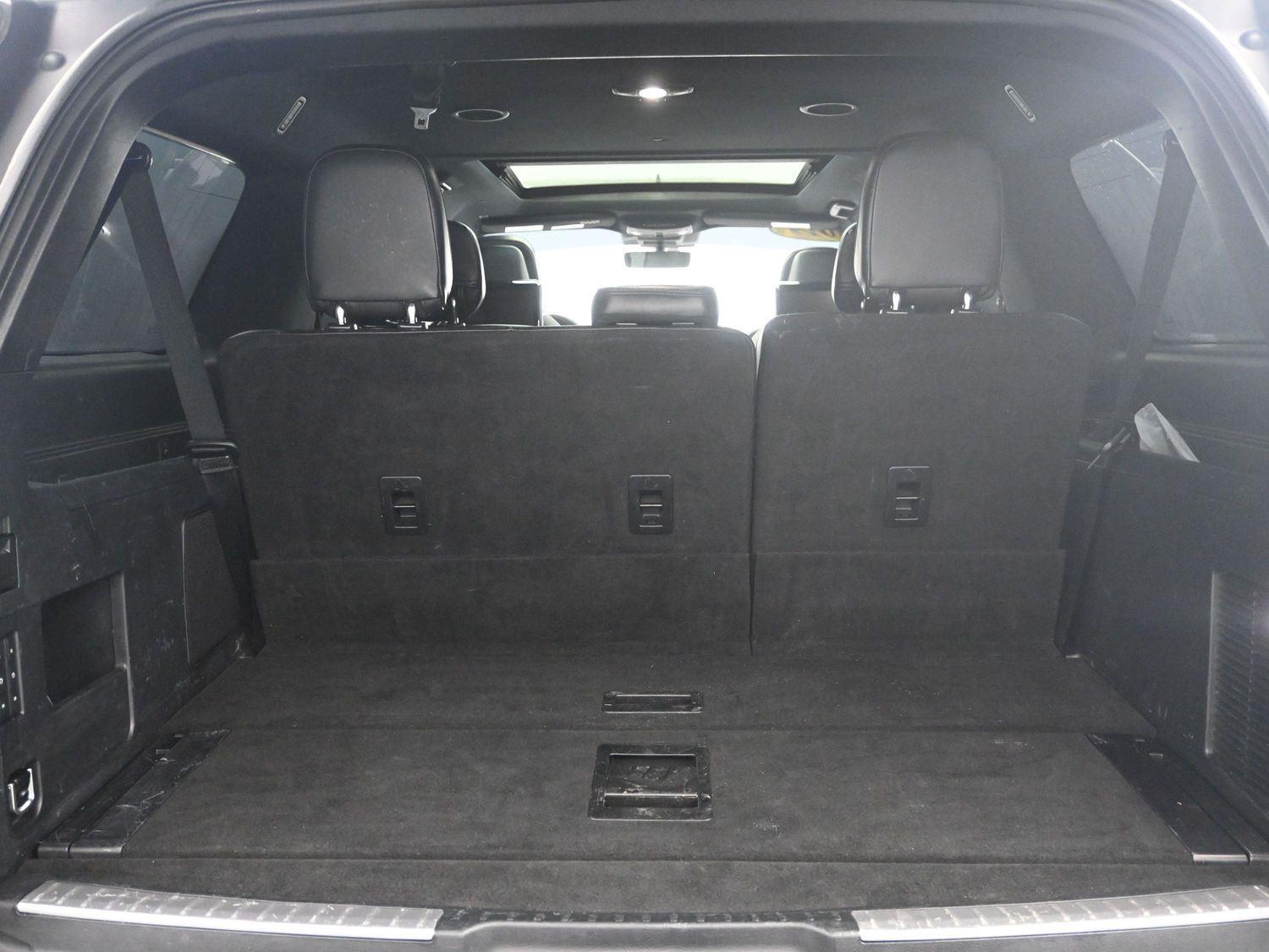 Used 2019 Infinite Black Metallic Lincoln Reserve image 17