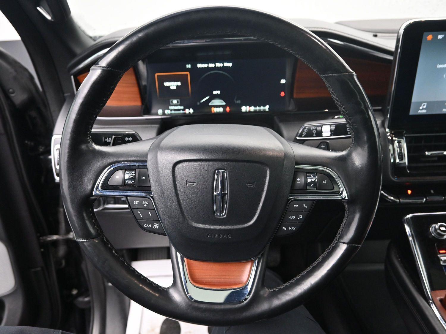 Used 2019 Infinite Black Metallic Lincoln Reserve image 24