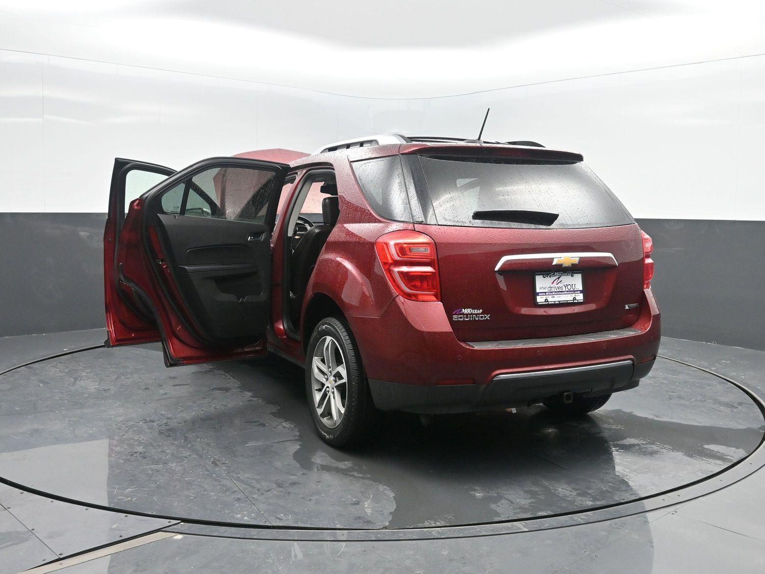 Used 2017 Siren Red Tintcoat Chevrolet Premier image 45