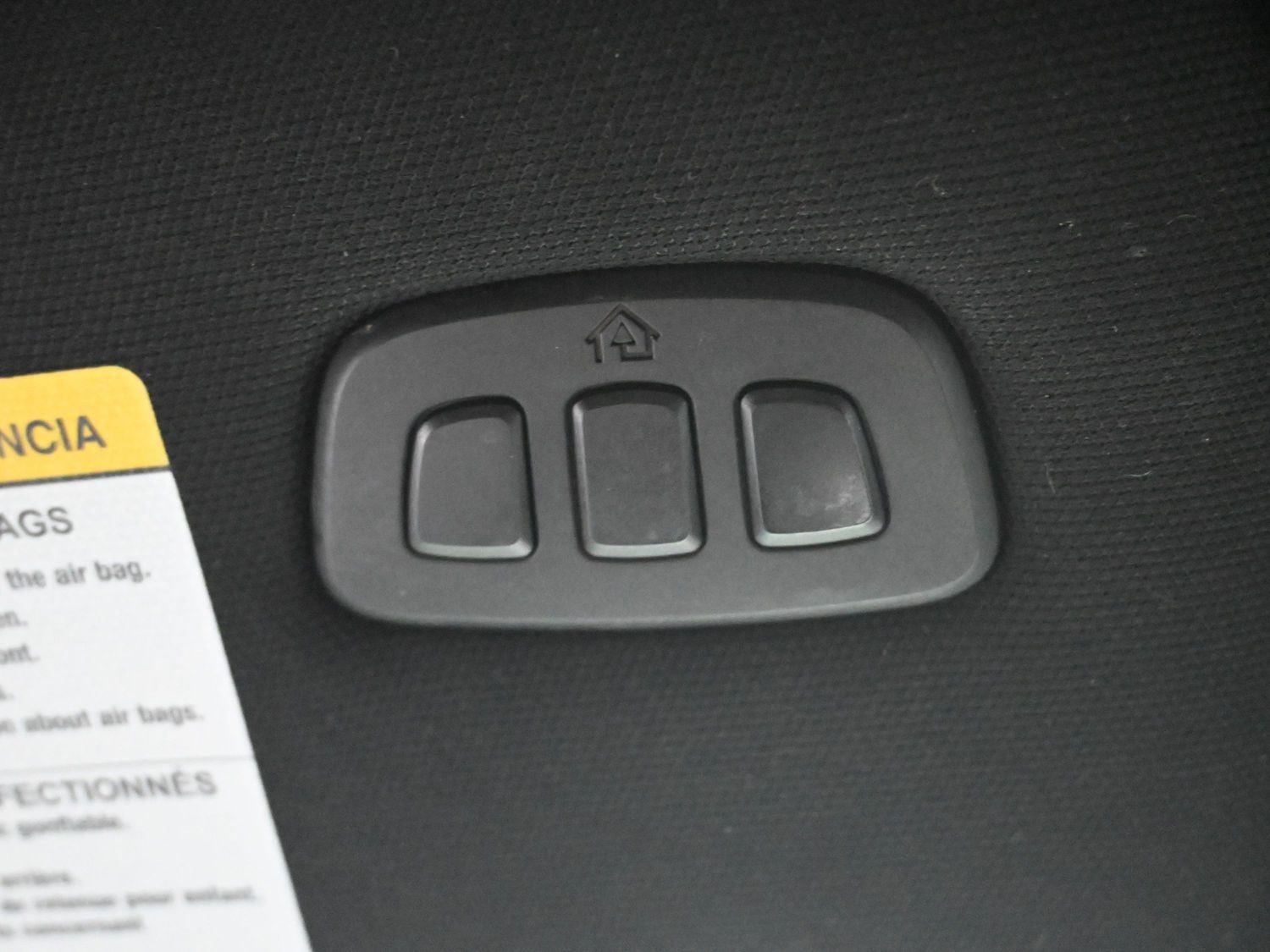 Used 2020 Iconic Silver Ford Limited image 38