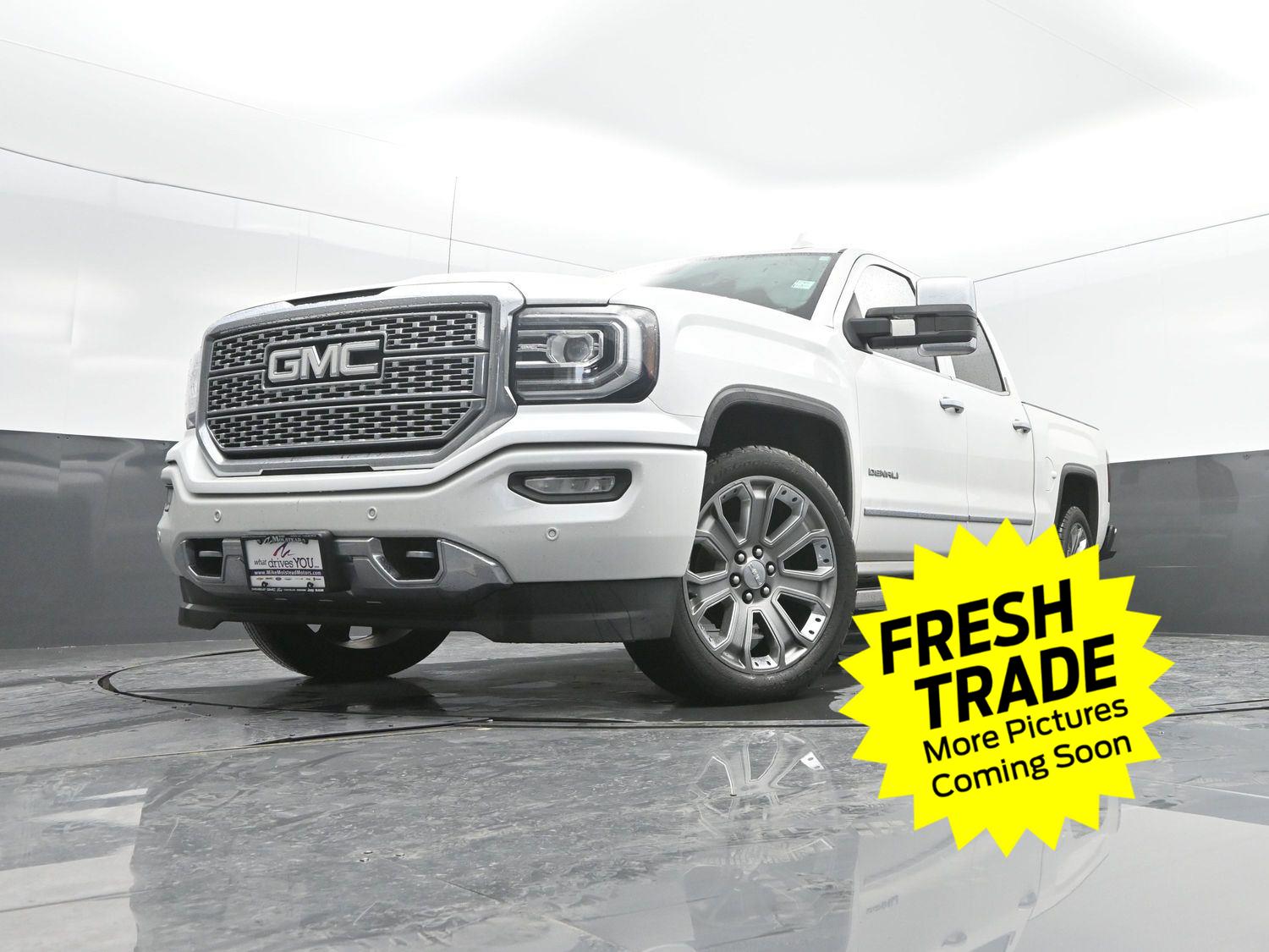 Used 2017 White Frost Tricoat GMC Denali image 44