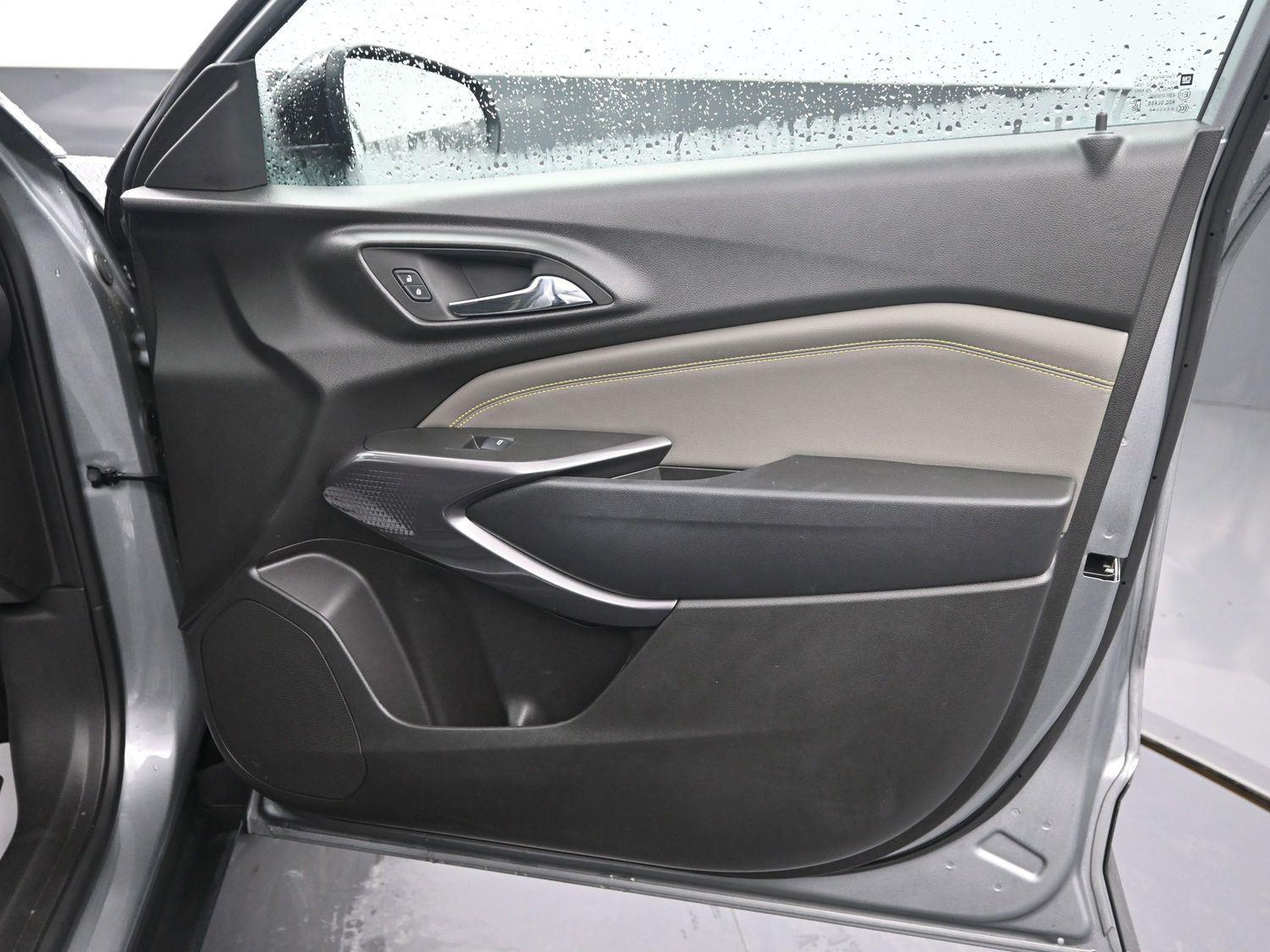 Used 2025 Sterling Gray Metallic Chevrolet ACTIV image 8