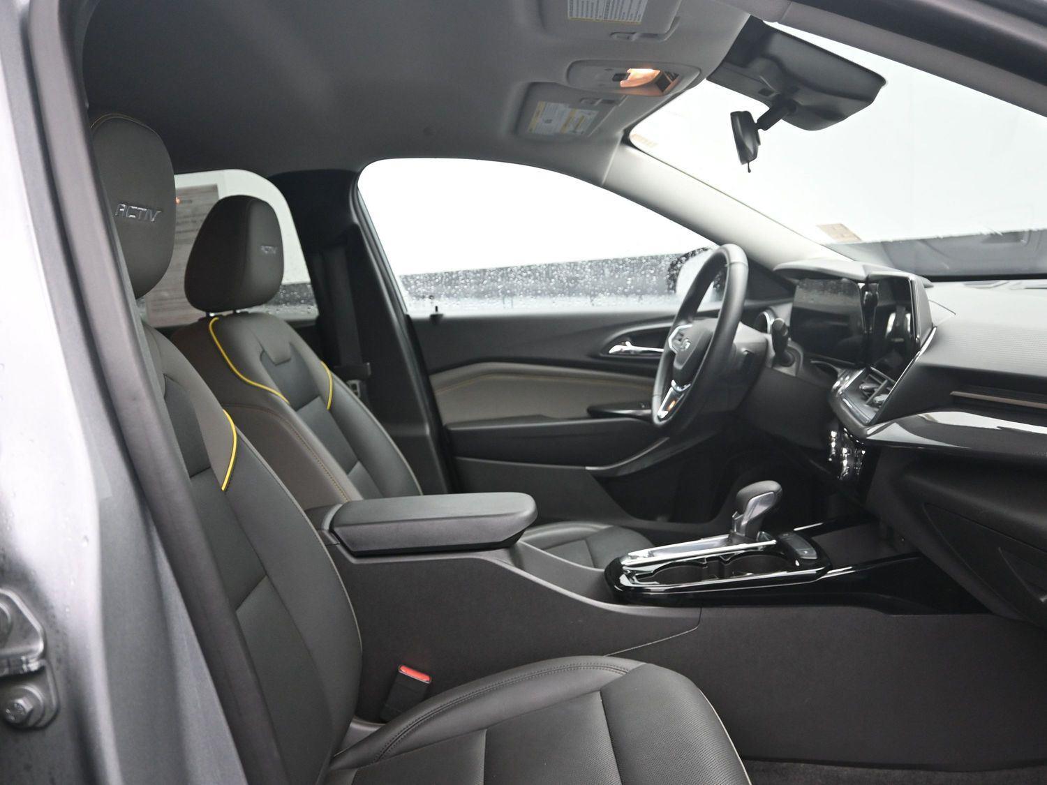 Used 2025 Sterling Gray Metallic Chevrolet ACTIV image 9