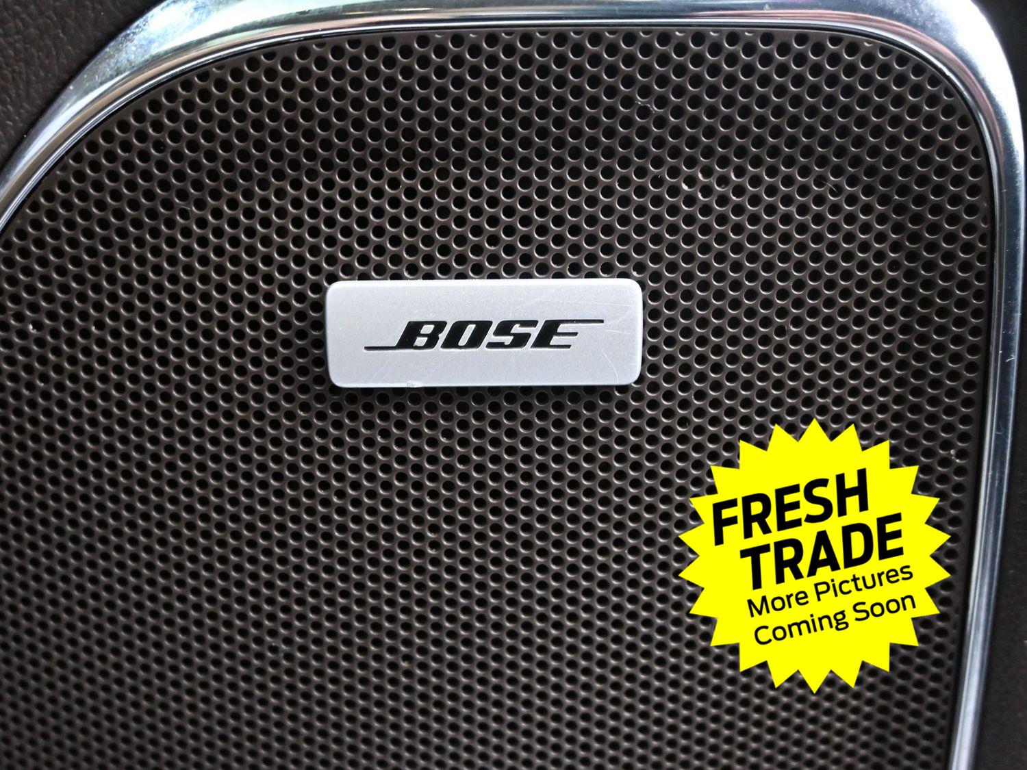 Used 2017 White Frost Tricoat GMC Denali image 8