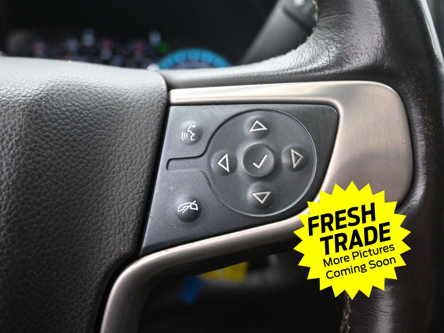 Used 2017 White Frost Tricoat GMC Denali image 24