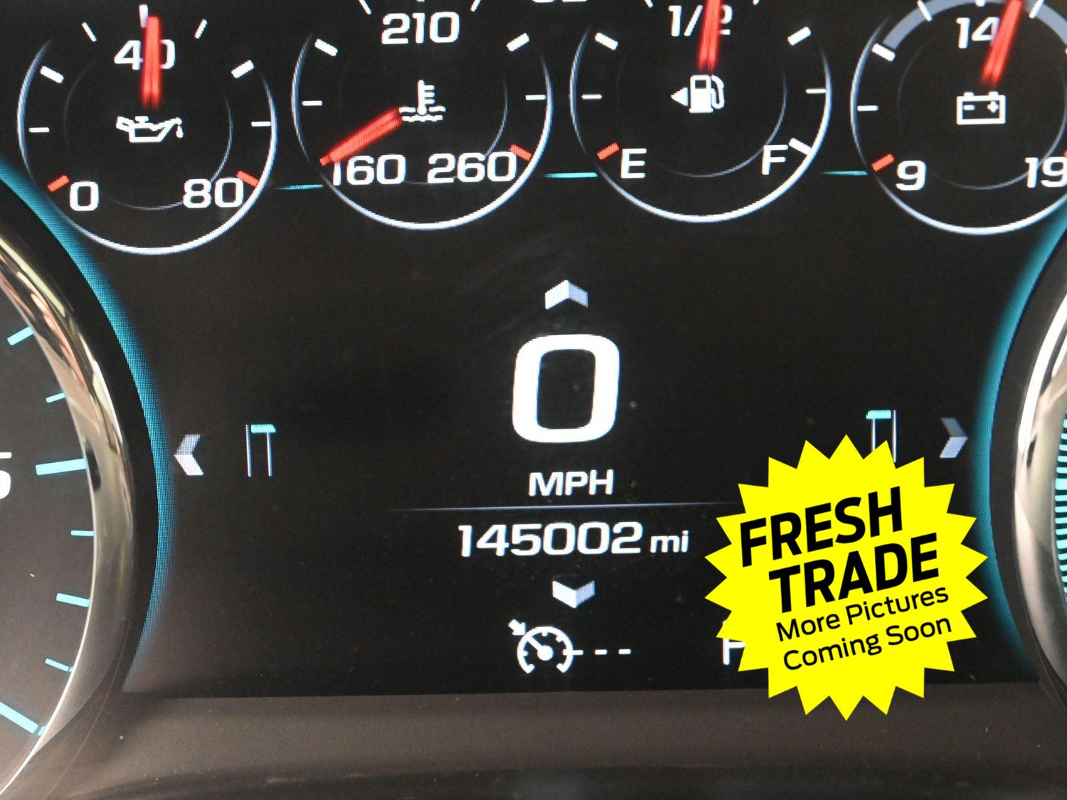 Used 2017 White Frost Tricoat GMC Denali image 26