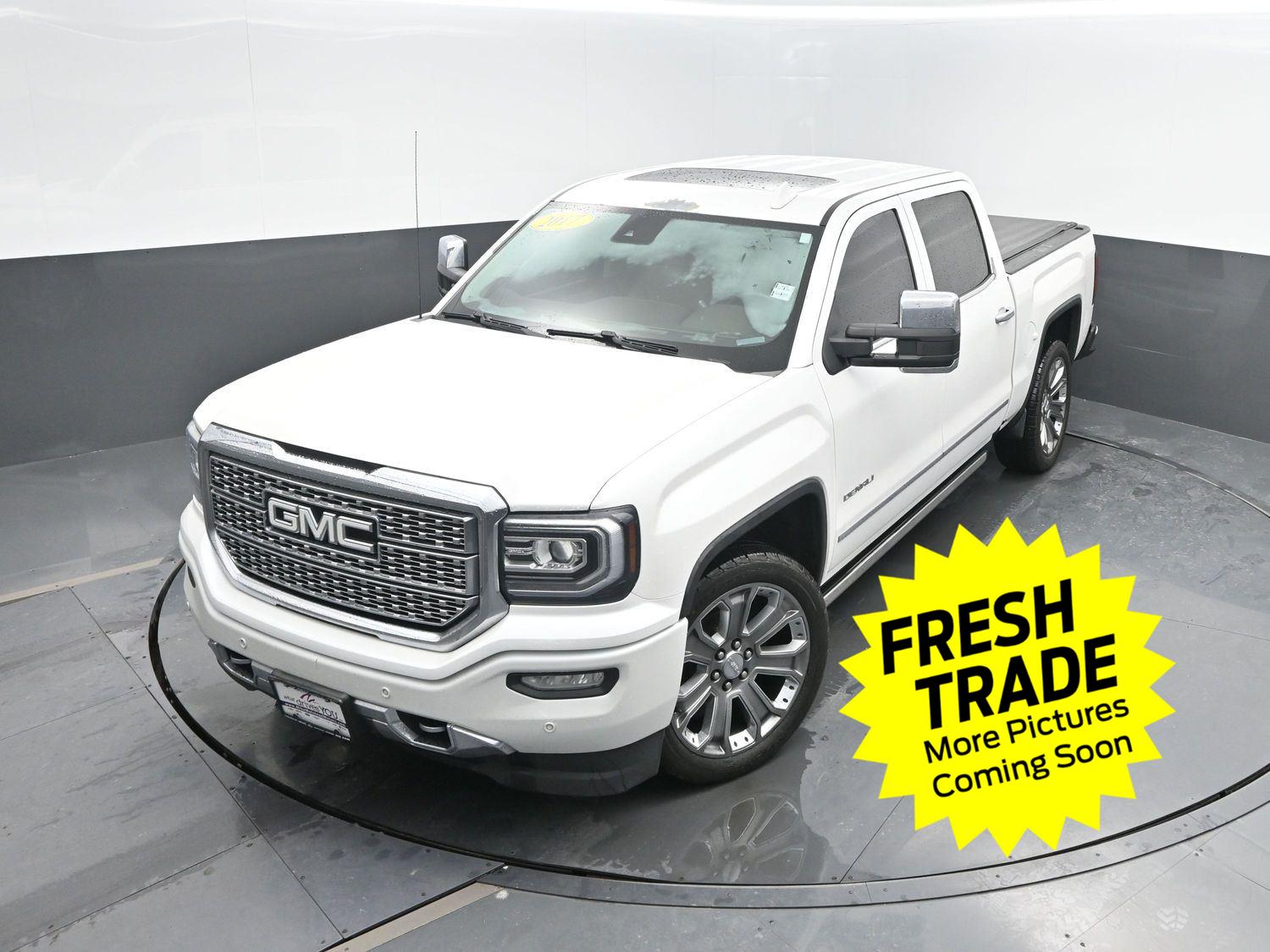 Used 2017 White Frost Tricoat GMC Denali image 36