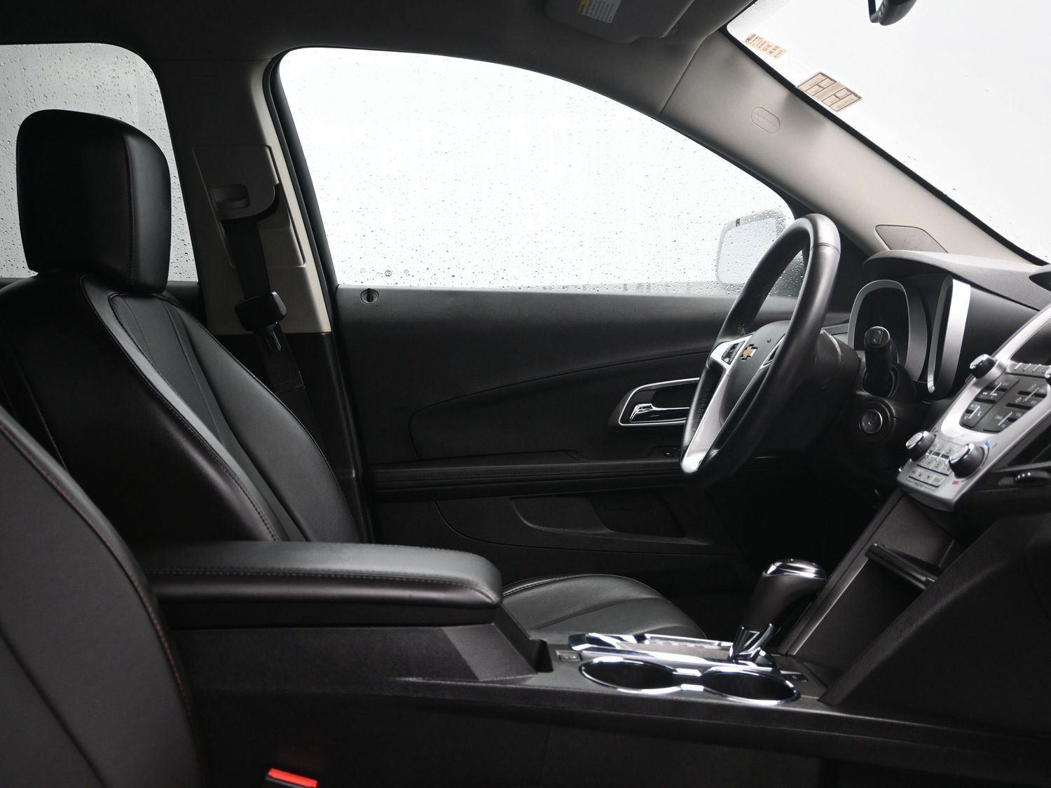 Used 2017 Siren Red Tintcoat Chevrolet Premier image 9