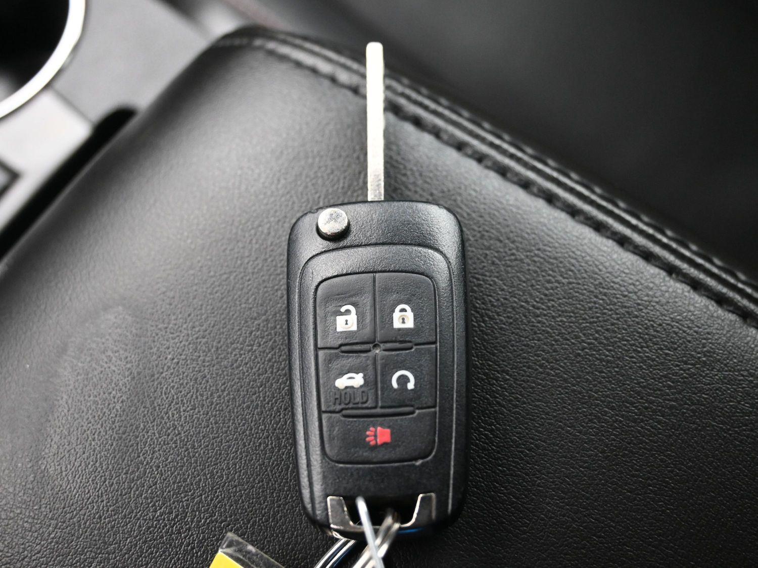 Used 2017 Siren Red Tintcoat Chevrolet Premier image 21