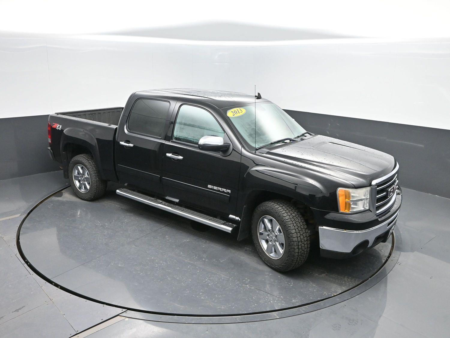 Used 2013 Onyx Black GMC SLT image 37