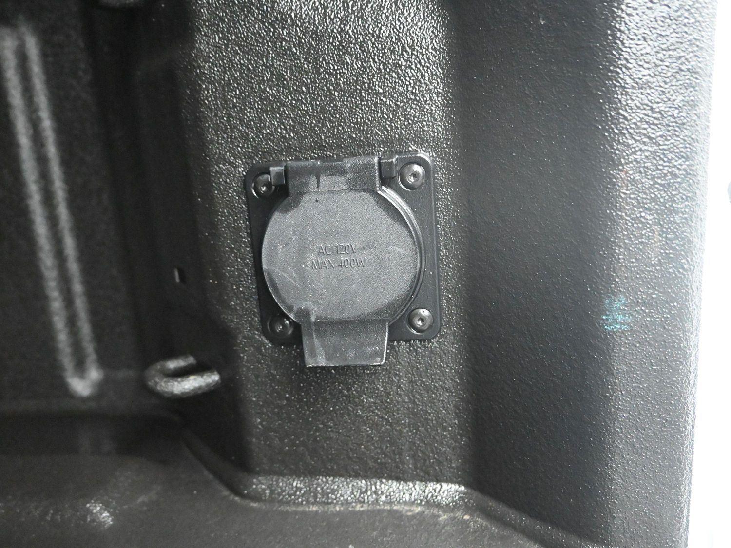 Used 2023 Summit White Chevrolet LTZ image 19