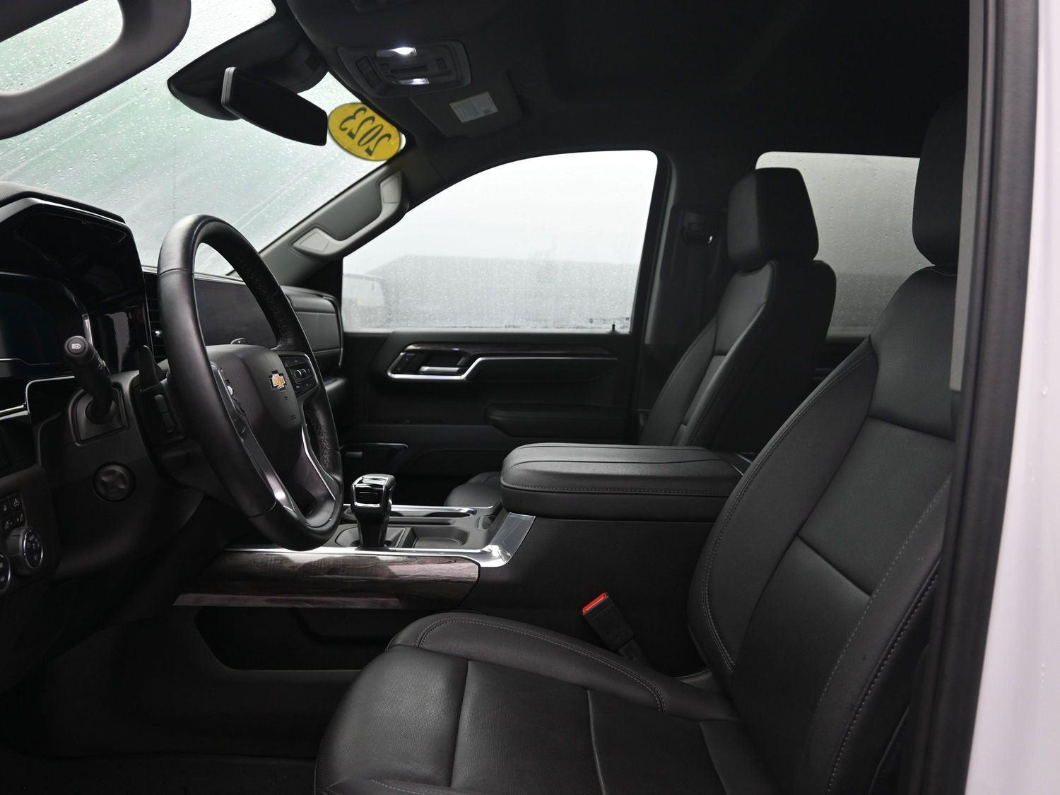 Used 2023 Summit White Chevrolet LTZ image 25