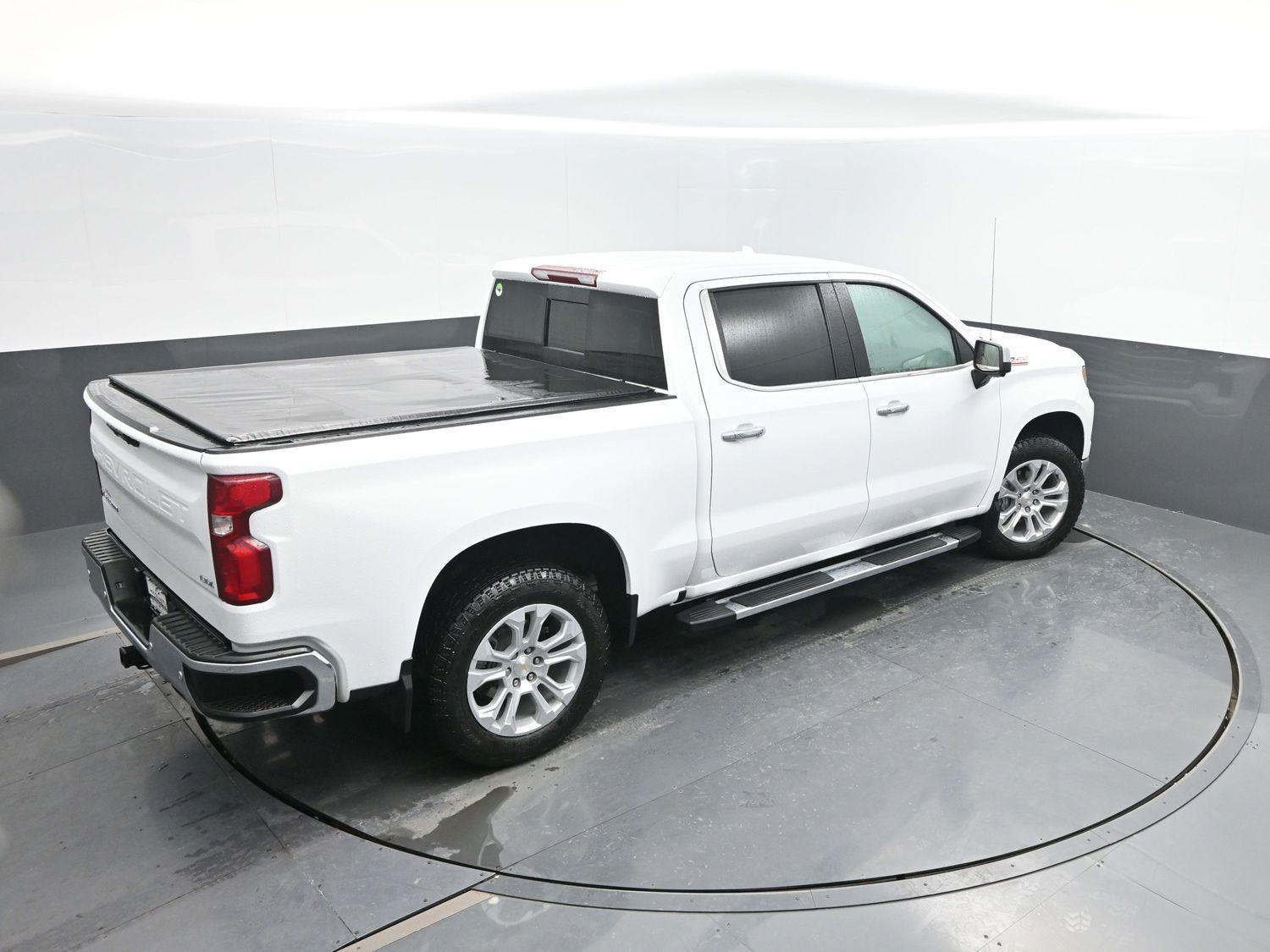 Used 2023 Summit White Chevrolet LTZ image 44