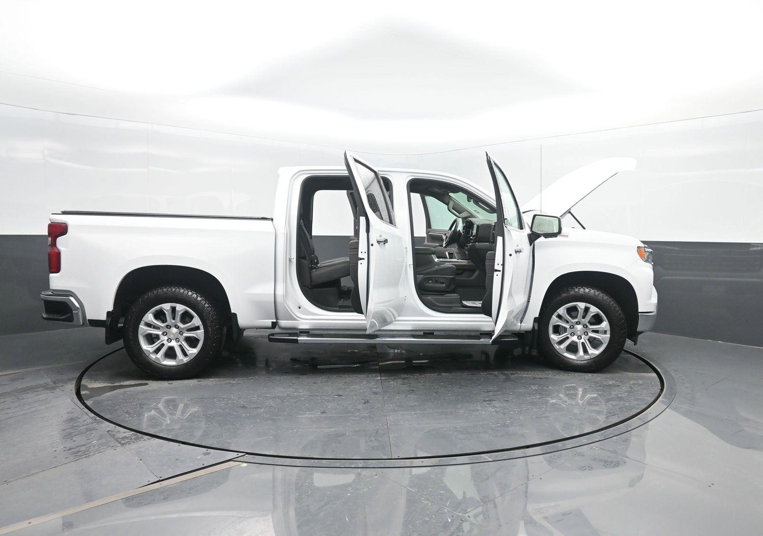 Used 2023 Summit White Chevrolet LTZ image 53