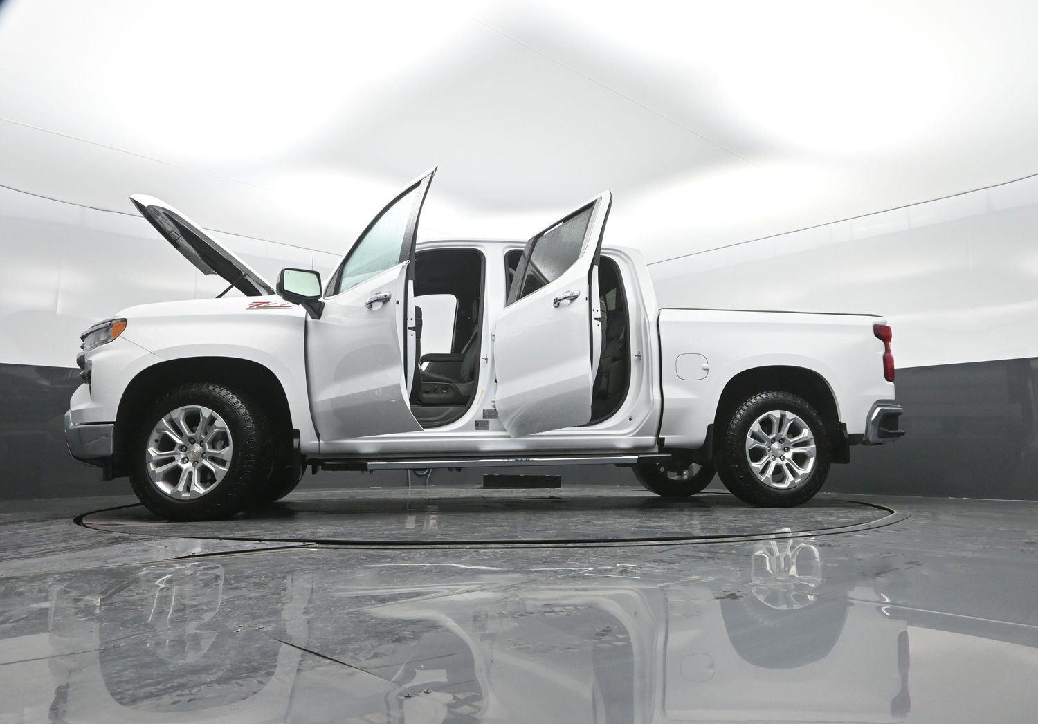 Used 2023 Summit White Chevrolet LTZ image 56