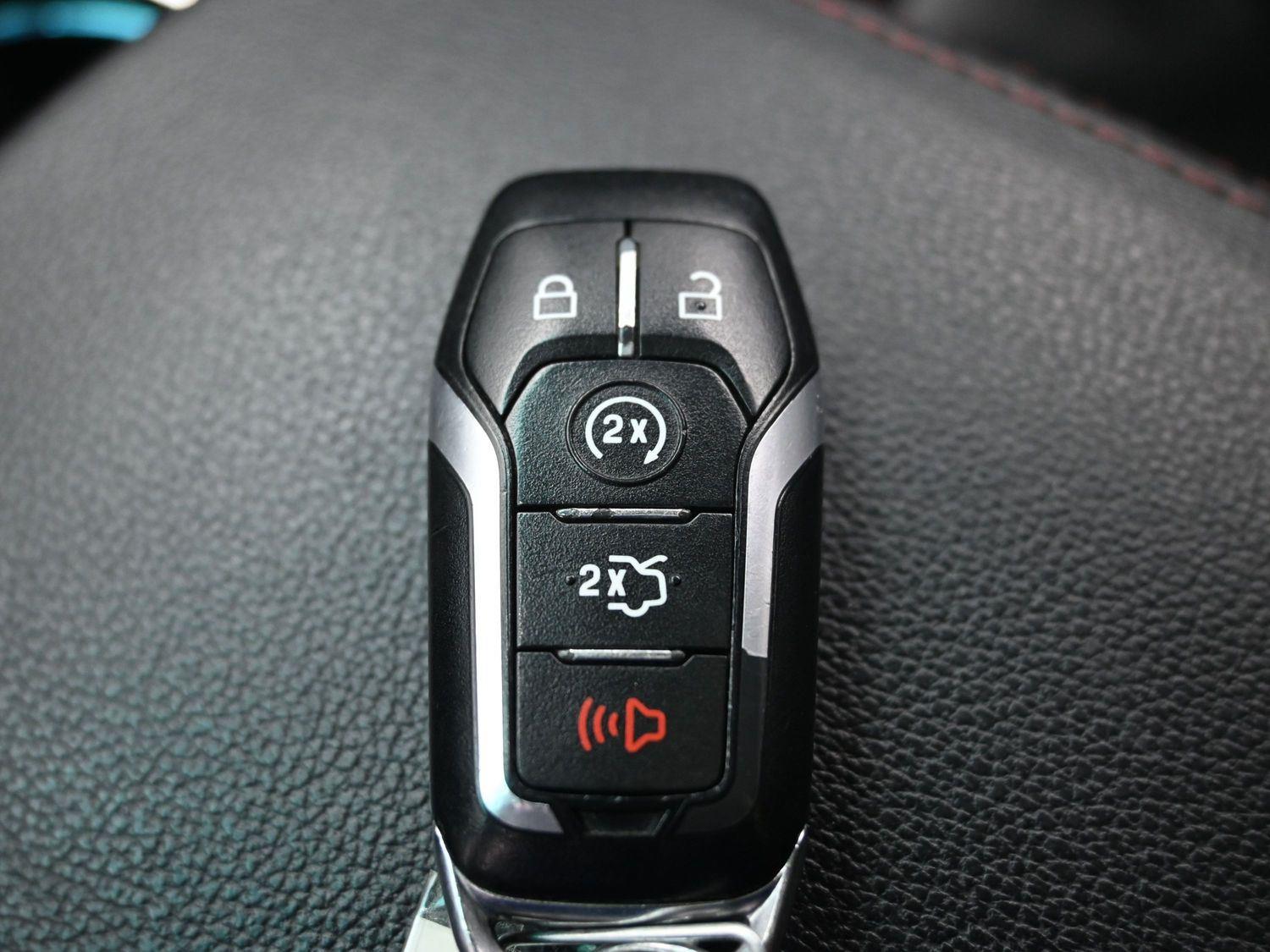 Used 2016 White Platinum Metallic Tri-Coat FORD Sport image 33