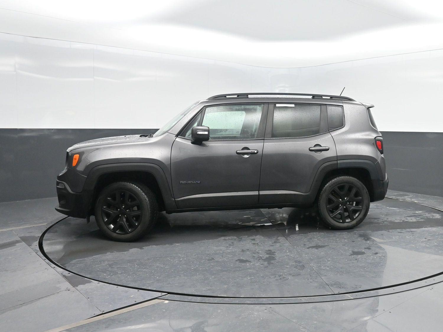 Gray (Granite Crystal Metallic Clearcoat) 2017 Jeep Renegade Altitude 4WD SUV / Crossover Four-Wheel Drive 9-Speed Automatic