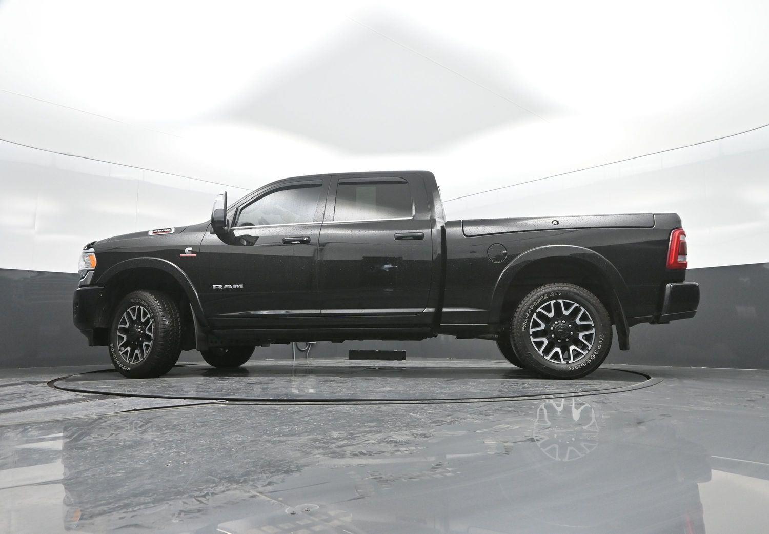 Used 2023 Diamond Black Crystal Pearlcoat Ram Longhorn image 40