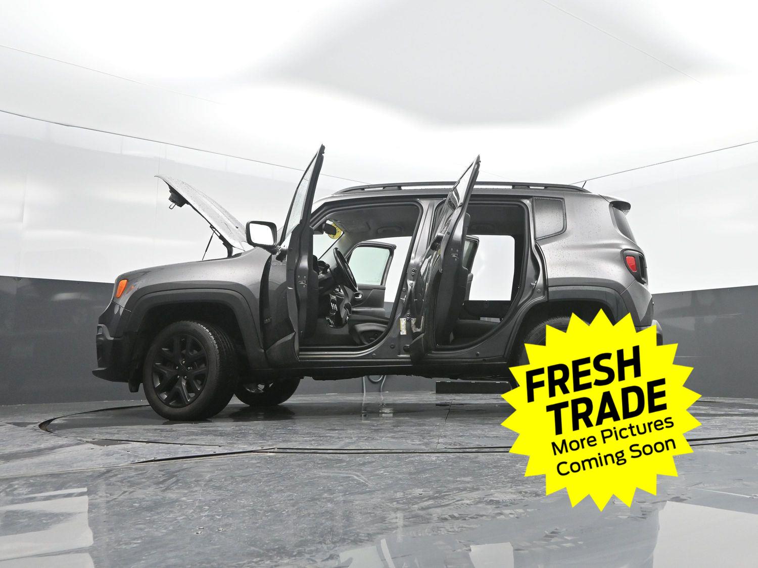 Used 2017 Granite Crystal Metallic Clearcoat Jeep Altitude image 49