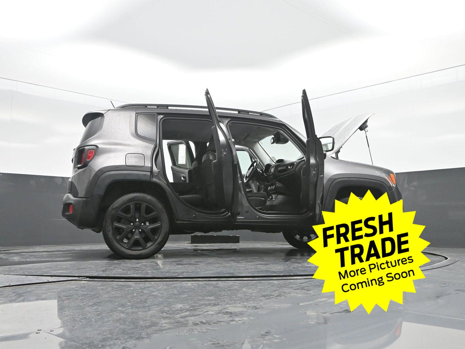 Used 2017 Granite Crystal Metallic Clearcoat Jeep Altitude image 50