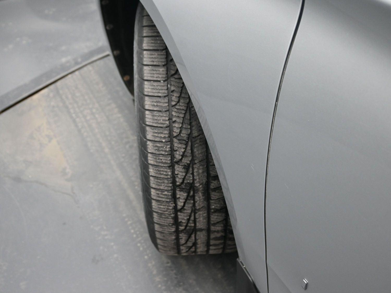 Used 2014 Silver Ice Metallic Chevrolet LT image 5