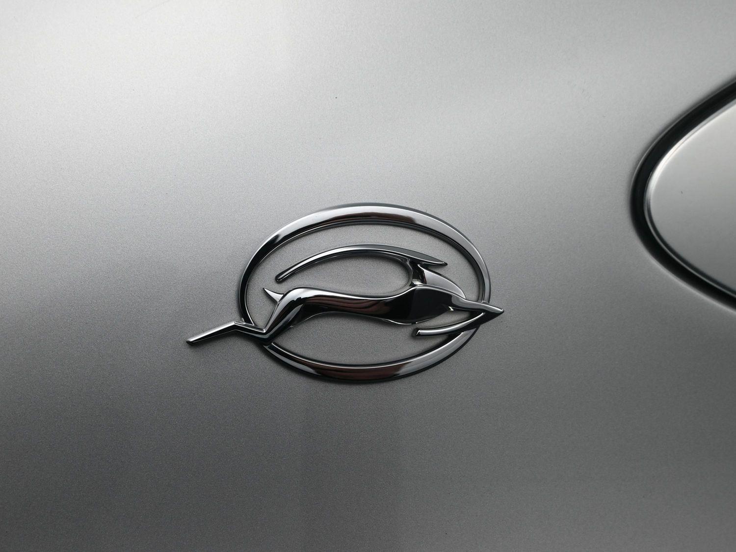 Used 2014 Silver Ice Metallic Chevrolet LT image 14