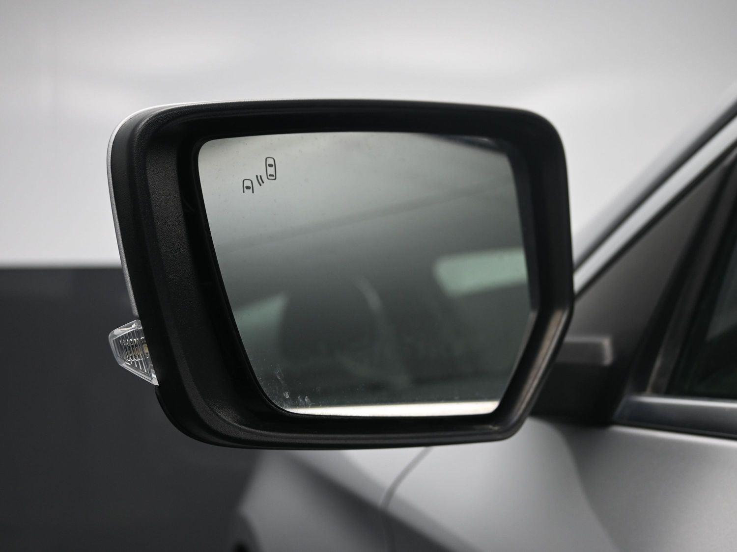 Used 2014 Silver Ice Metallic Chevrolet LT image 17