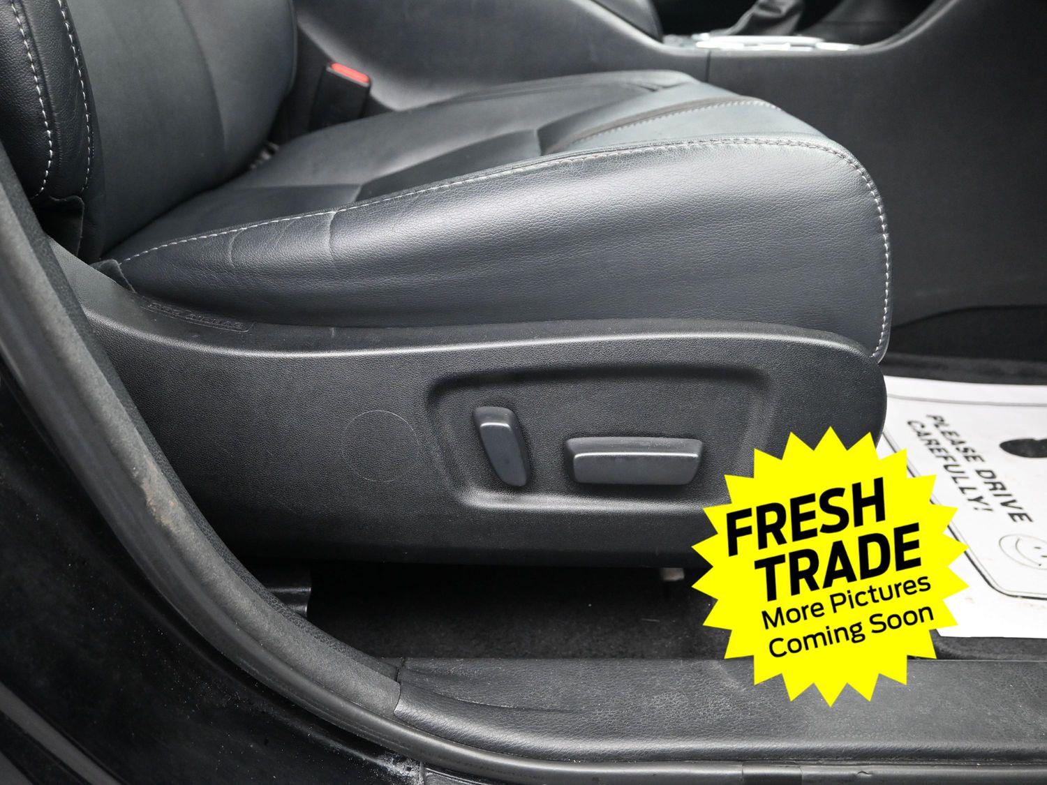 Used 2017 Midnight Black Metallic Toyota SE image 8