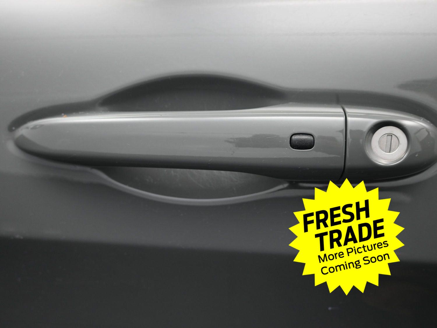 Used 2023 Sting-Gray Clearcoat Jeep Altitude Lux image 17