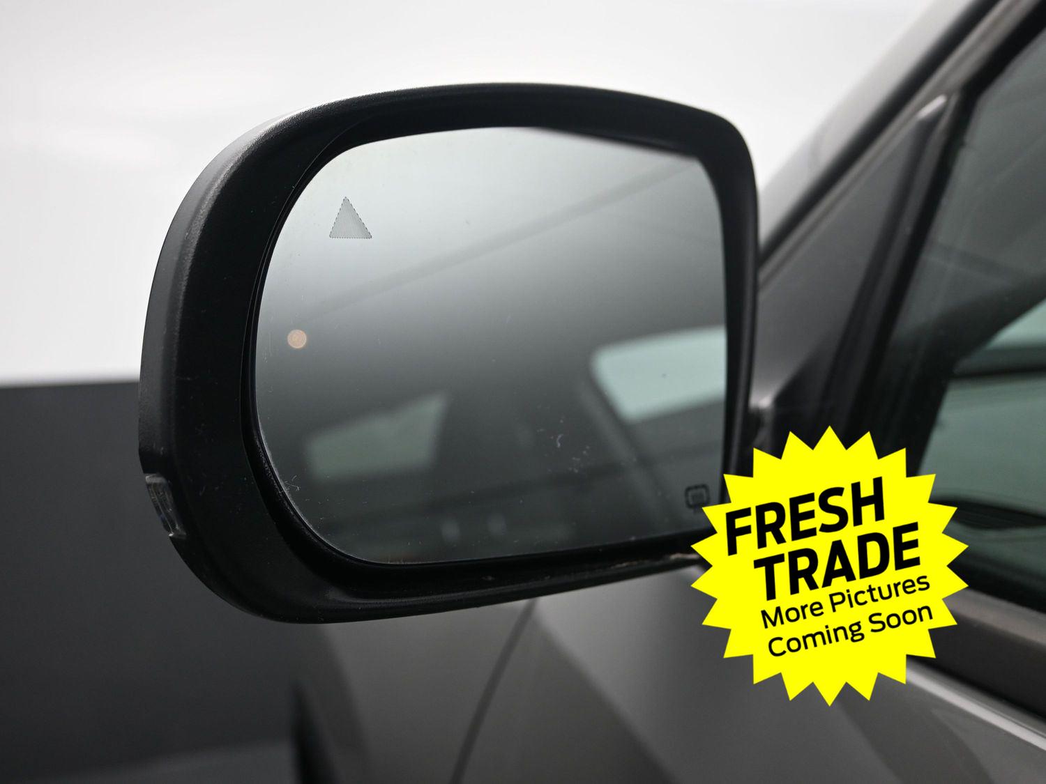 Used 2023 Sting-Gray Clearcoat Jeep Altitude Lux image 18