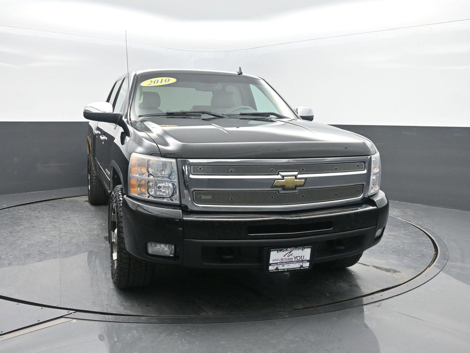 Used 2010 Black Chevrolet LTZ image 38