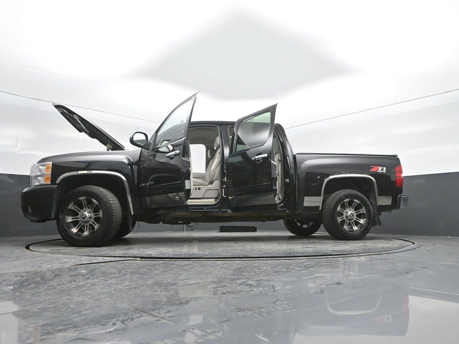Used 2010 Black Chevrolet LTZ image 46