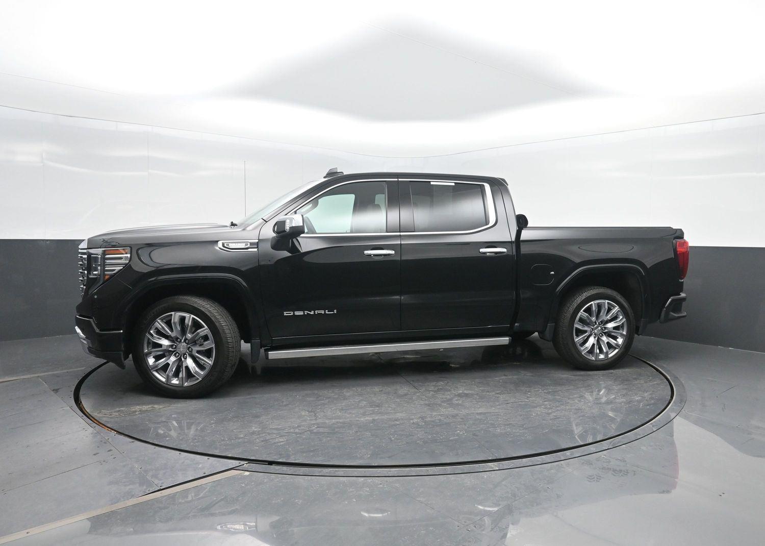 2023 GMC Sierra 1500 Denali Crew Cab 4WD
