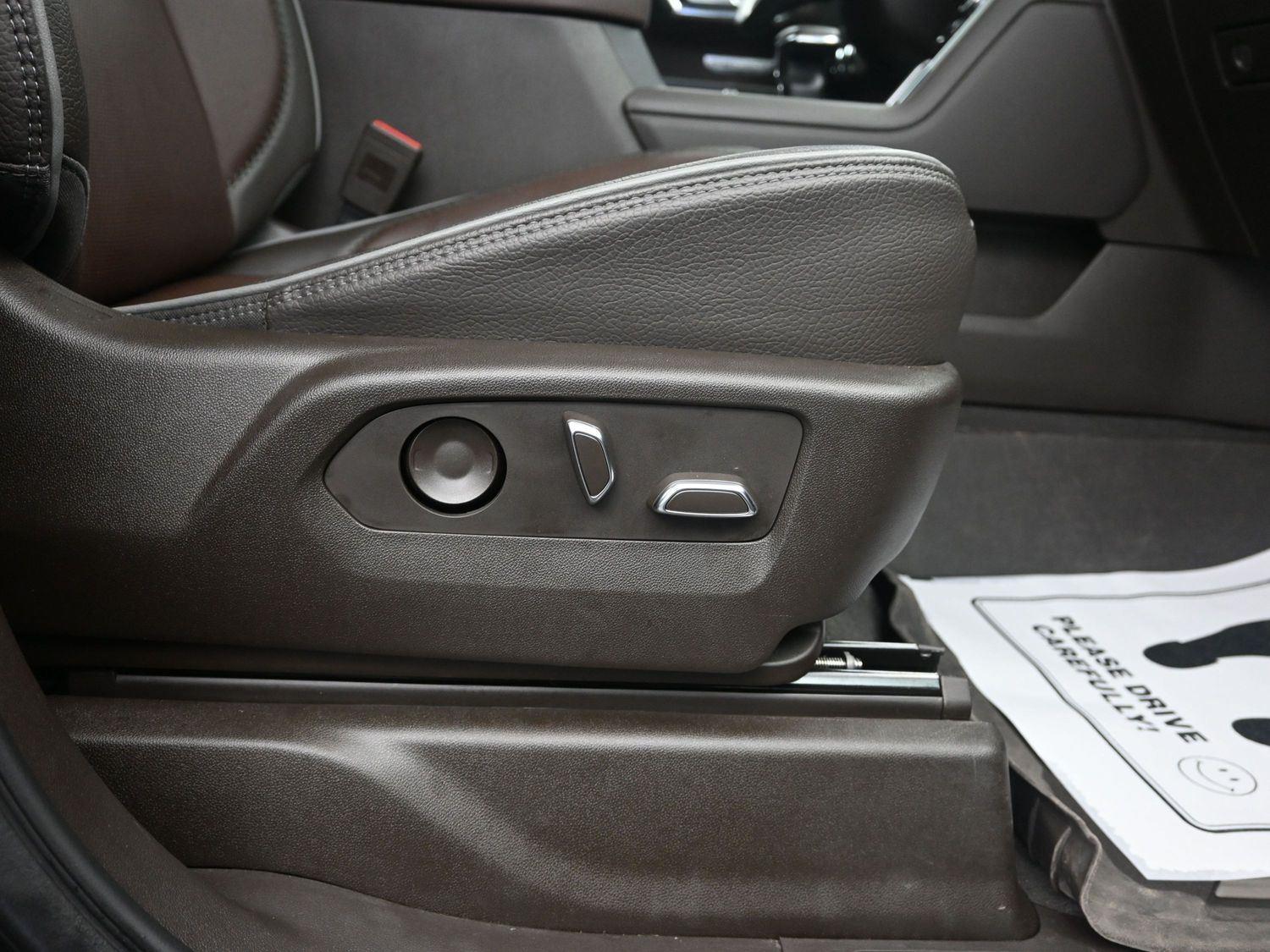 Used 2023 Onyx Black GMC Denali image 12