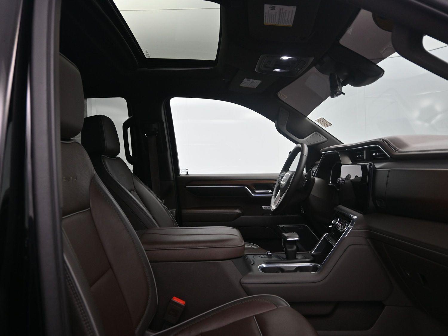 Used 2023 Onyx Black GMC Denali image 13