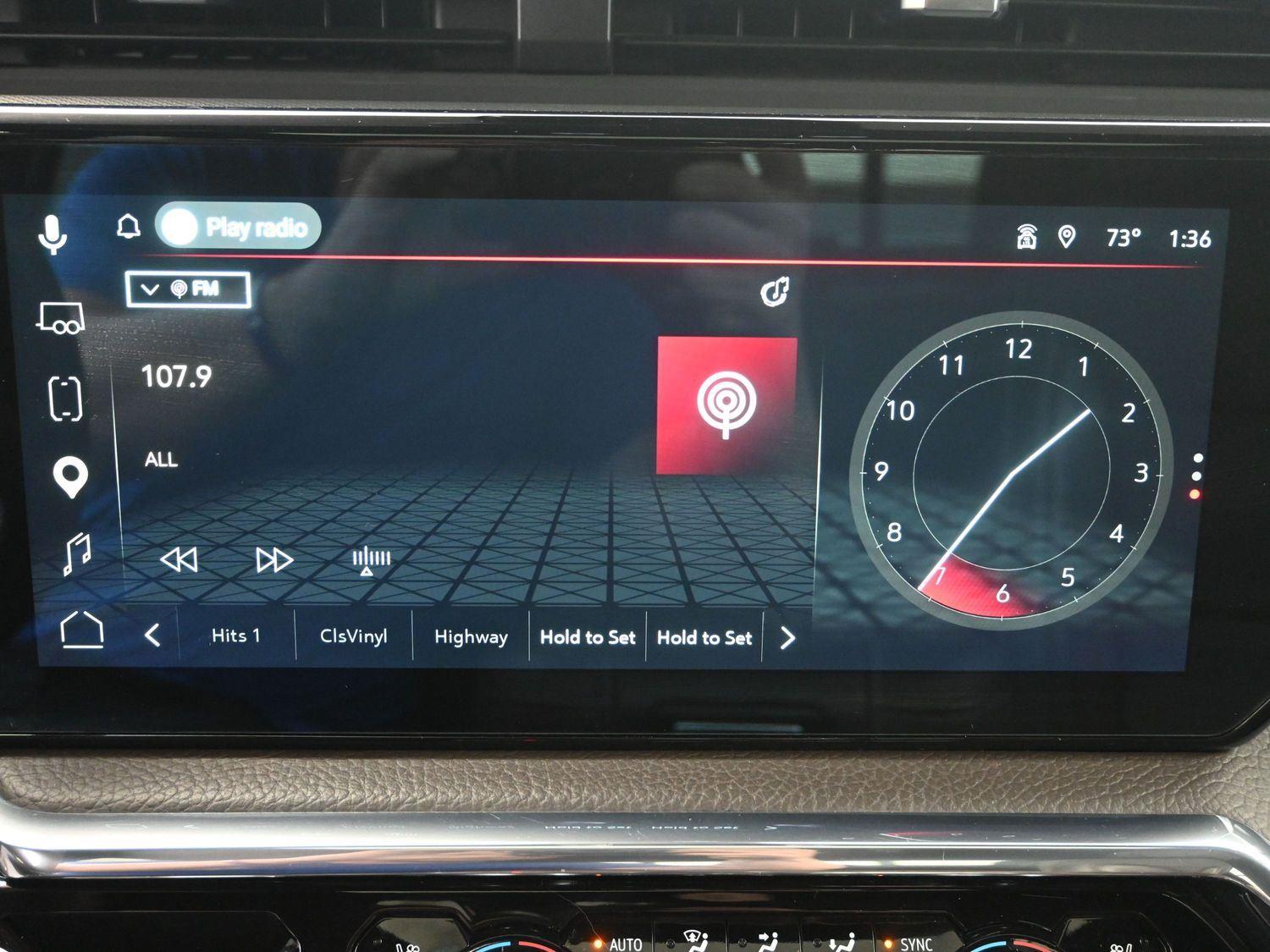 Used 2023 Onyx Black GMC Denali image 32