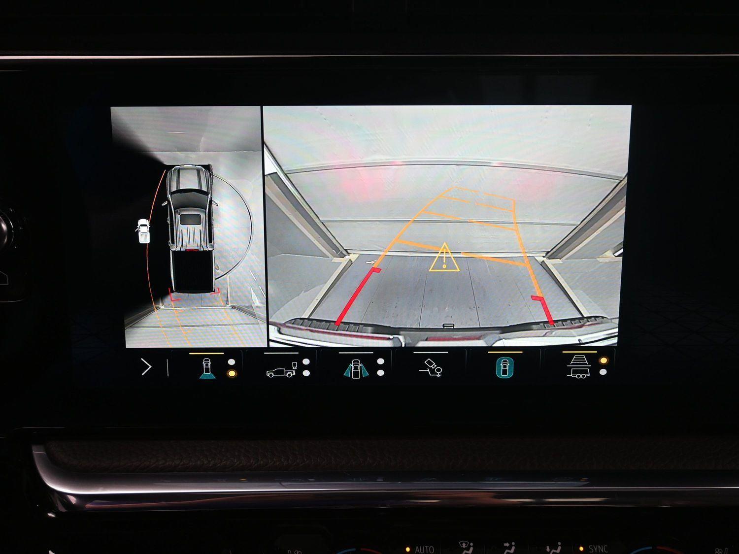 Used 2023 Onyx Black GMC Denali image 33