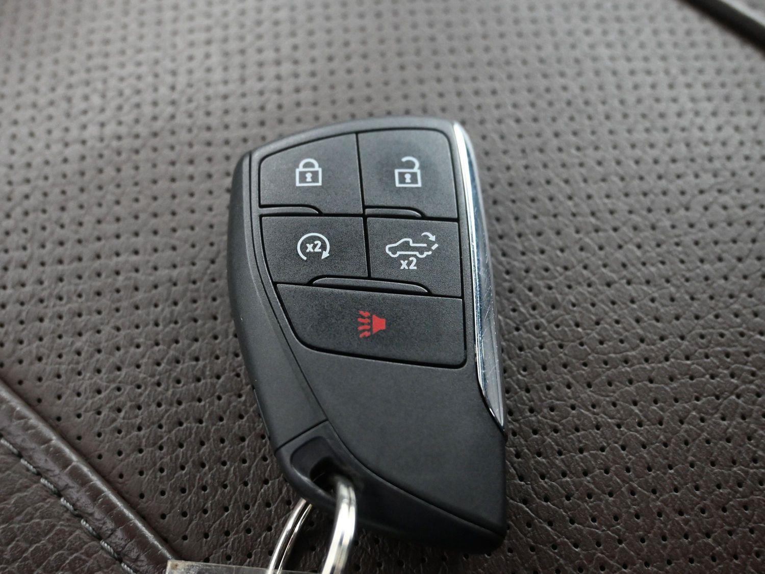 Used 2023 Onyx Black GMC Denali image 38