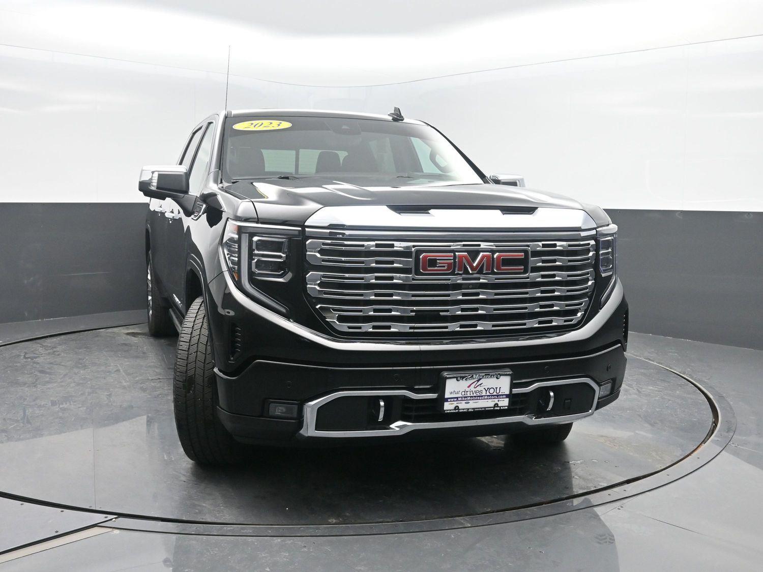 Used 2023 Onyx Black GMC Denali image 48