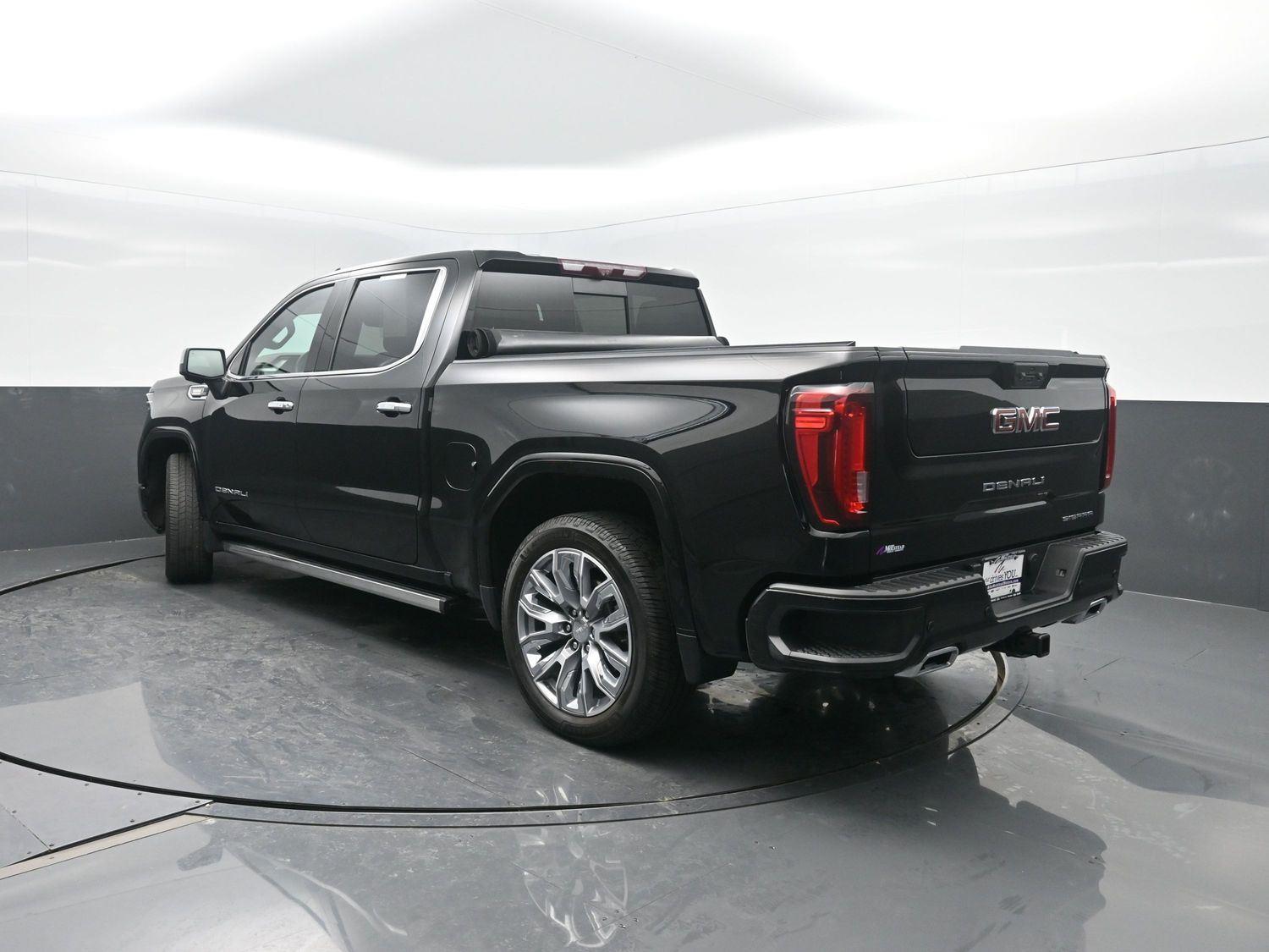Used 2023 Onyx Black GMC Denali image 49