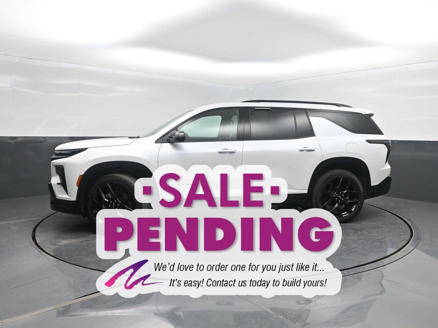 White (Iridescent Pearl Tricoat) 2024 Chevrolet Traverse RS AWD SUV / Crossover Four-Wheel Drive 8-Speed Automatic