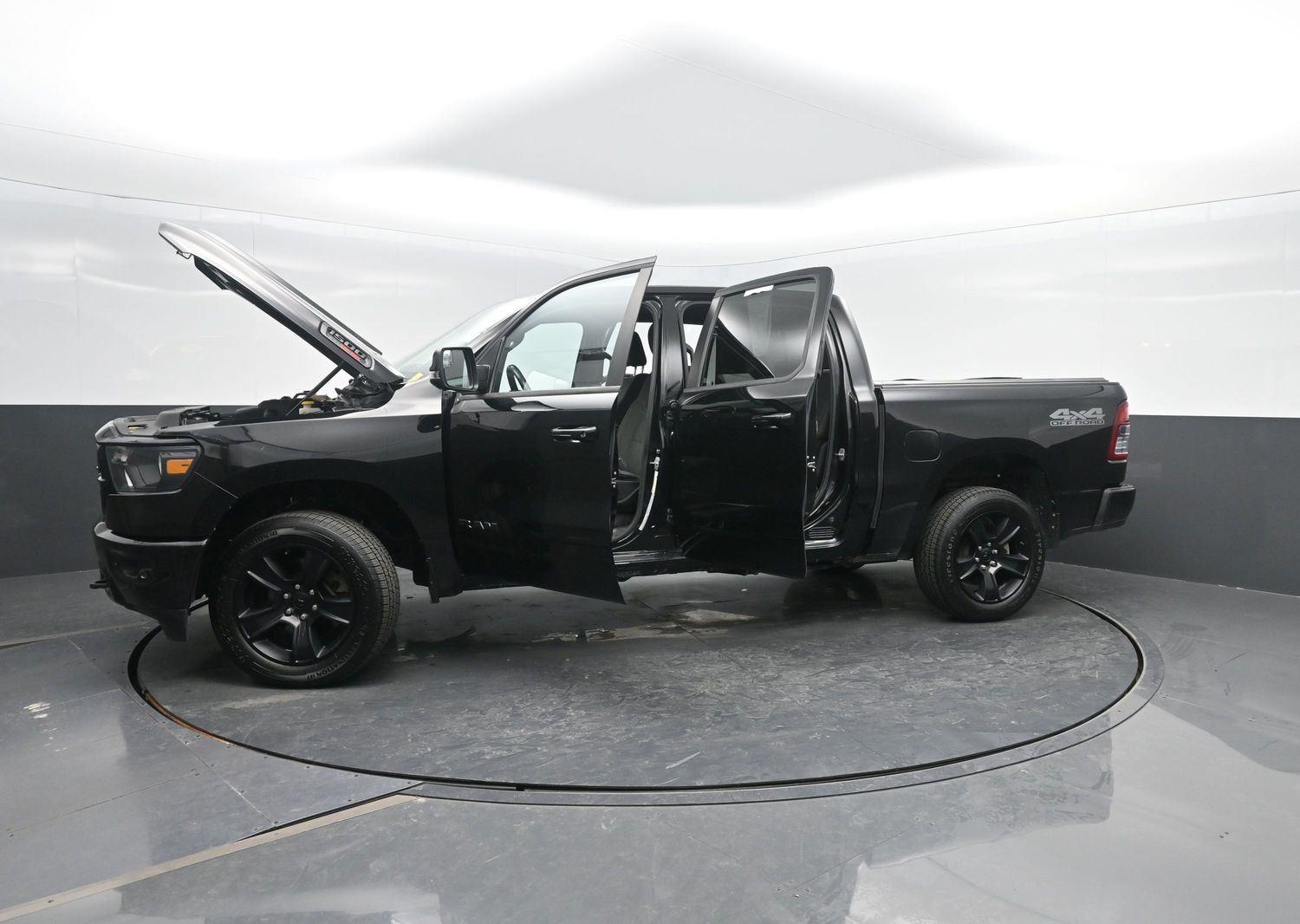 Used 2023 Diamond Black Crystal Pearlcoat Ram Big Horn image 50