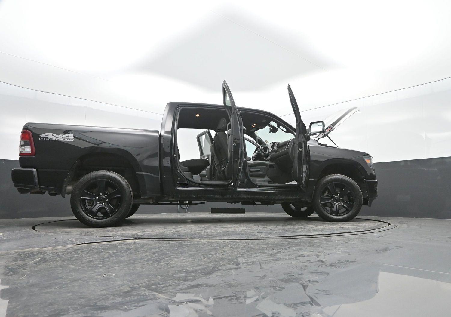 Used 2023 Diamond Black Crystal Pearlcoat Ram Big Horn image 53