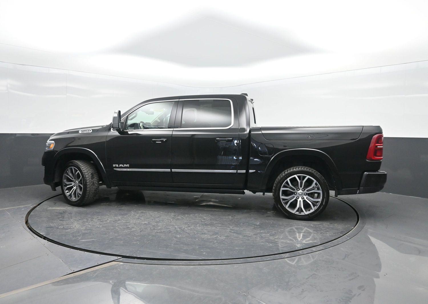 Used 2025 Diamond Black Crystal Pearlcoat Ram Tungsten image 43