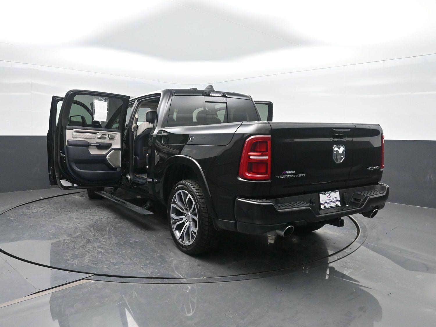 Used 2025 Diamond Black Crystal Pearlcoat Ram Tungsten image 49