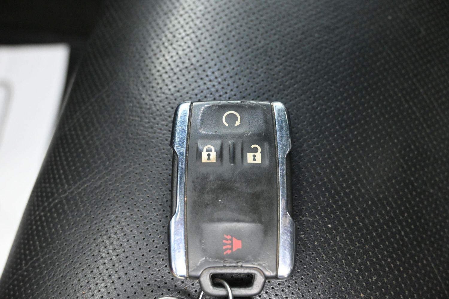 Used 2016 Tungsten Metallic Chevrolet LTZ image 21