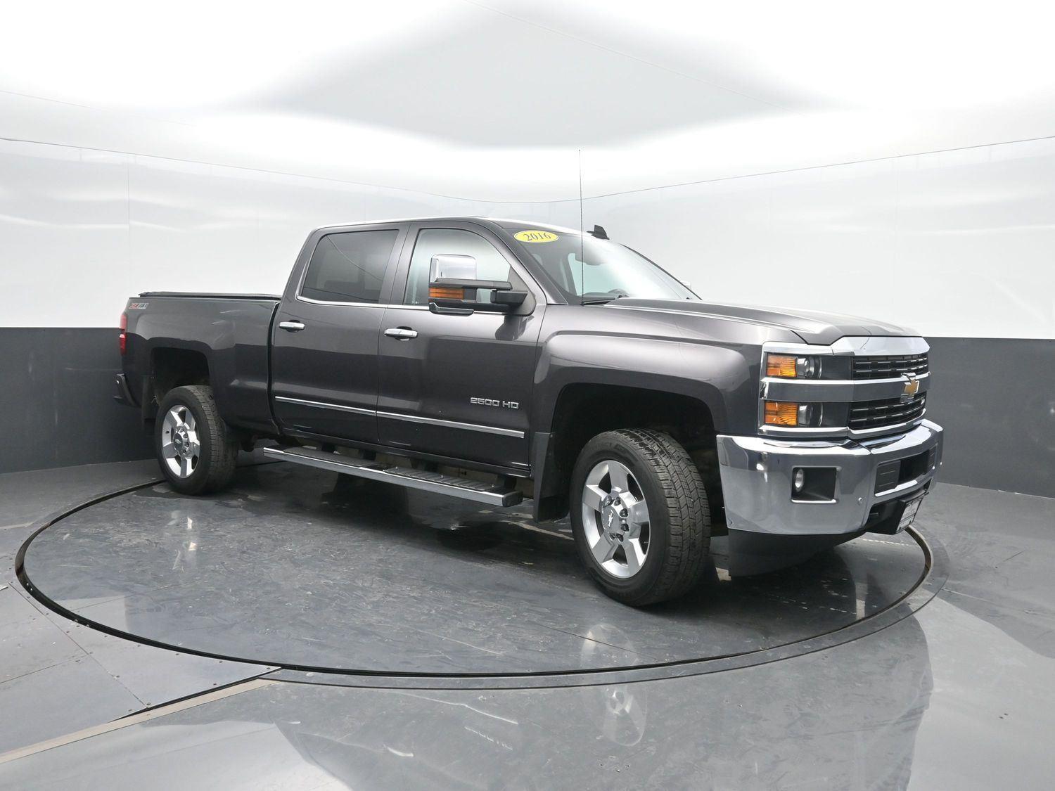 Used 2016 Tungsten Metallic Chevrolet LTZ image 4